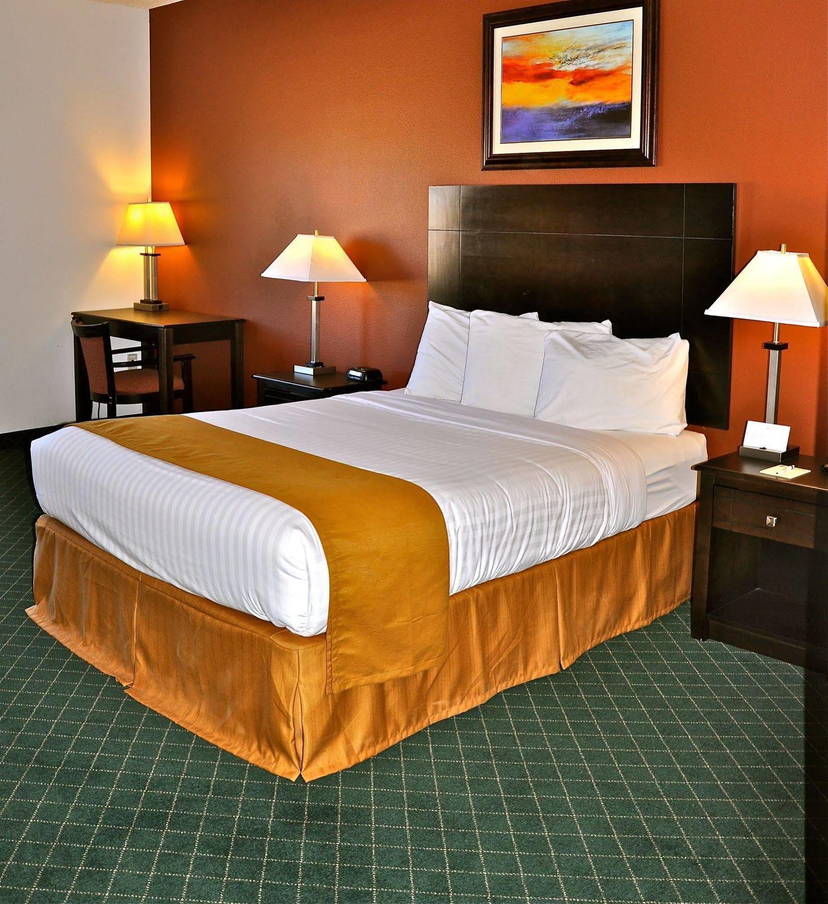 Landmark Irwin 2*